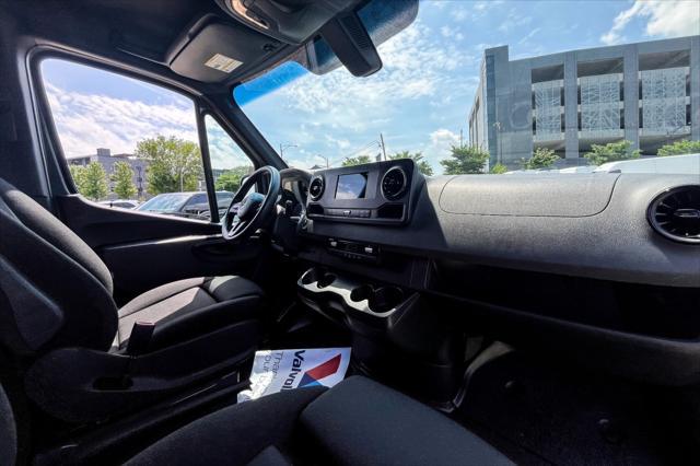 Photo of 2019 Graphite Grey Mercedes-Benz Sprinter 1500