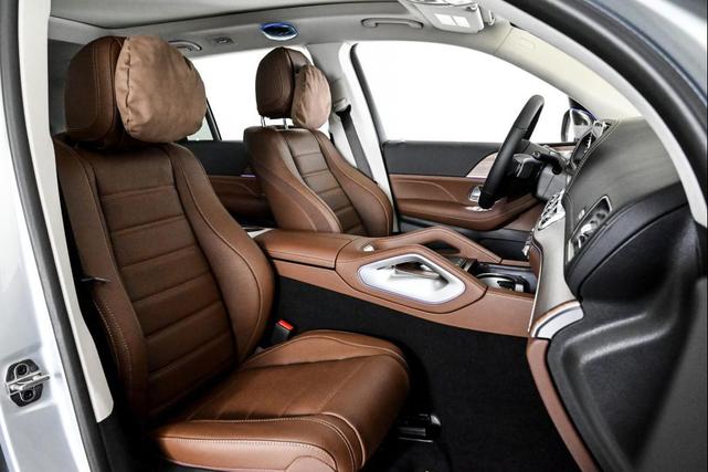 Photo of 2026 CIRRUS SILVER Mercedes-Benz GLS 450