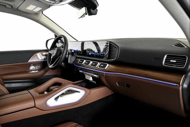 Photo of 2026 CIRRUS SILVER Mercedes-Benz GLS 450