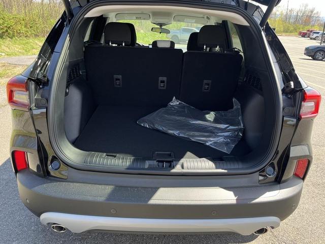 Photo of 2024 Agate Black Metallic Ford Escape
