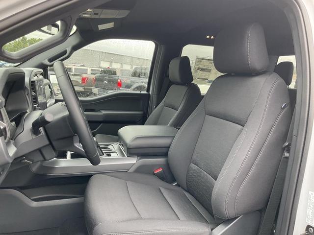 Photo of 2025 Space White Metallic Ford F-150