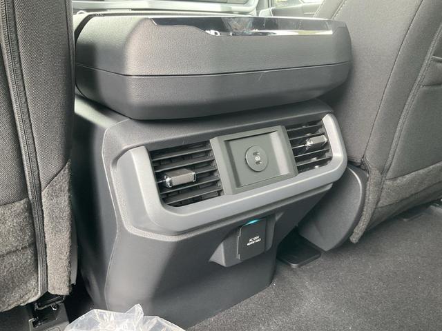 Photo of 2025 Space White Metallic Ford F-150
