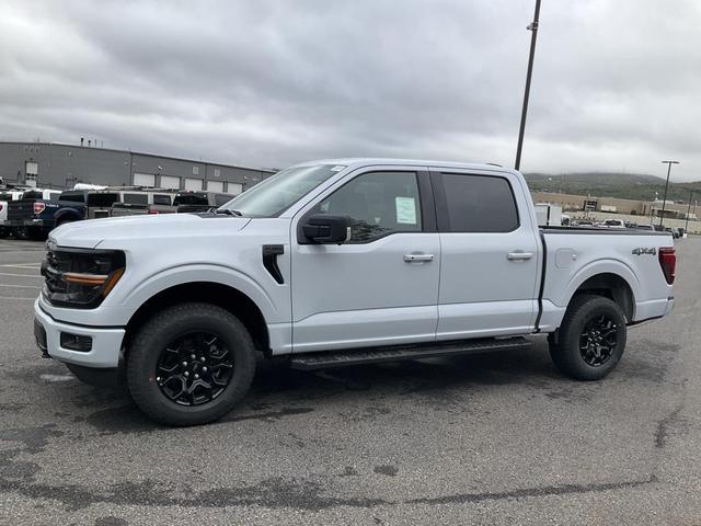 Photo of 2025 Space White Metallic Ford F-150
