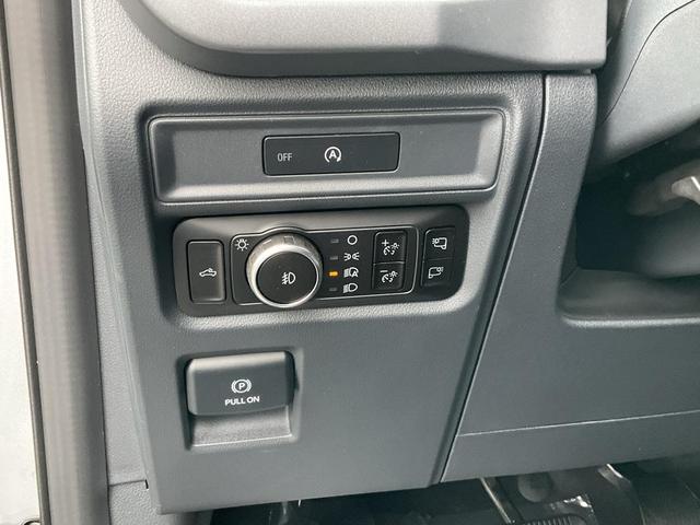 Photo of 2025 Space White Metallic Ford F-150
