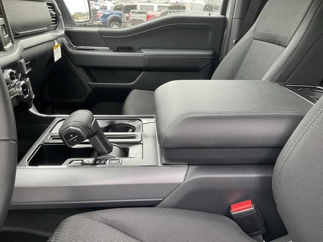 Photo of 2025 Space White Metallic Ford F-150