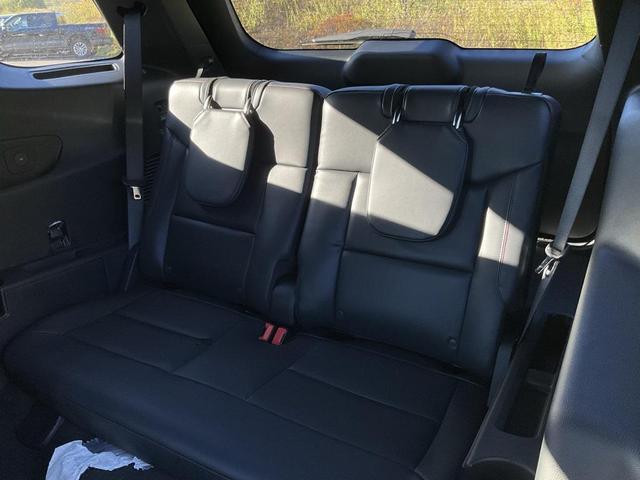 Photo of 2026 Rapid Red Metallic Tinted Clearcoat Ford Explorer
