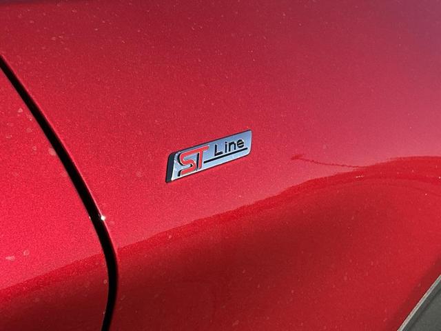Photo of 2026 Rapid Red Metallic Tinted Clearcoat Ford Explorer