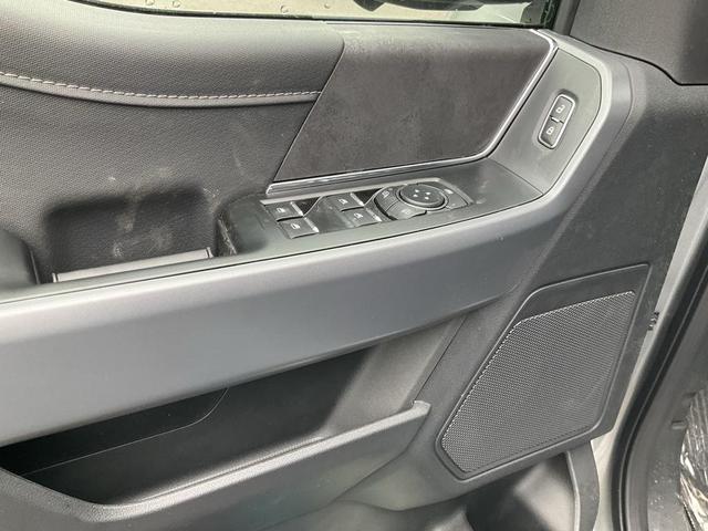 Photo of 2025 Iconic Silver Metallic Ford F-150