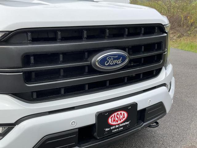 Photo of 2023 Oxford White Ford F-150