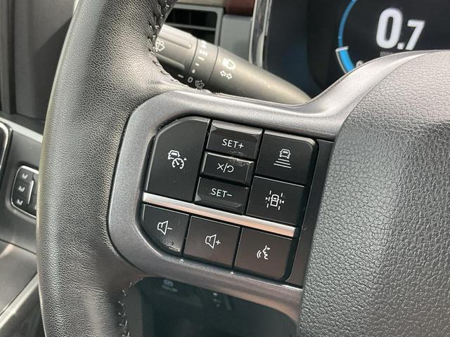 Photo of 2023 Oxford White Ford F-150