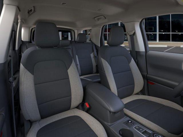 Photo of 2025 OXFORD WHITE Ford Bronco Sport