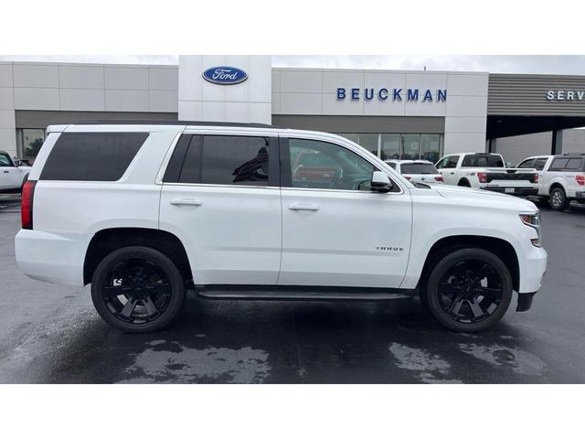 Photo of 2016 Summit White Chevrolet Tahoe