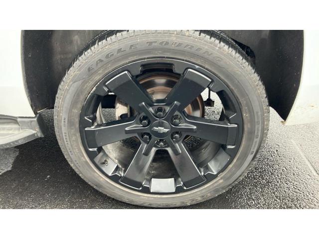 Photo of 2016 Summit White Chevrolet Tahoe