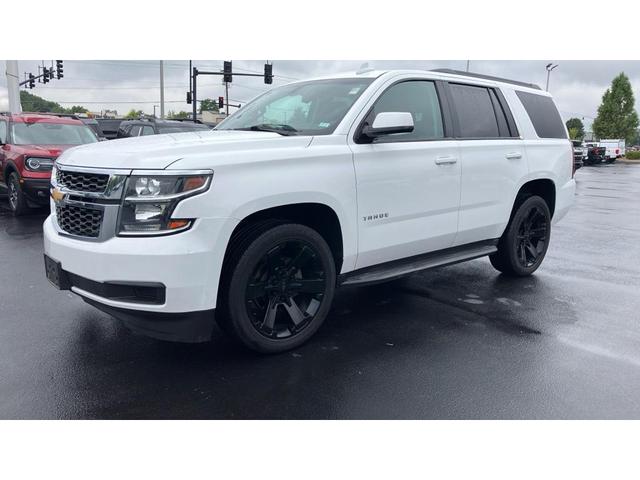 Photo of 2016 Summit White Chevrolet Tahoe