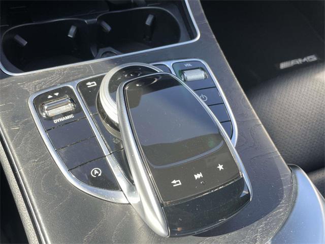 Photo of 2017 Polar White Mercedes-Benz C-Class