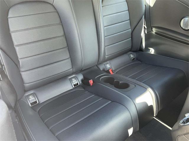 Photo of 2017 Polar White Mercedes-Benz C-Class