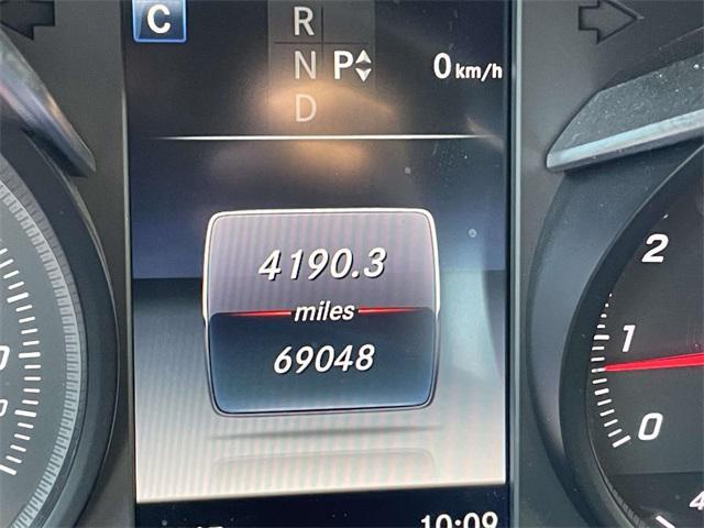 Photo of 2017 Polar White Mercedes-Benz C-Class