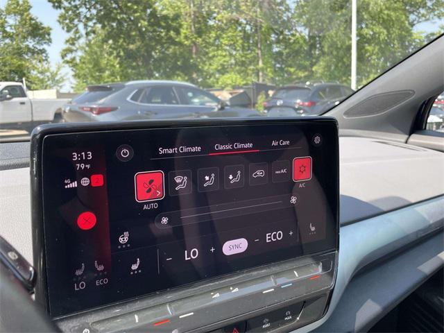 Photo of 2021 Blue Metallic Volkswagen ID.4