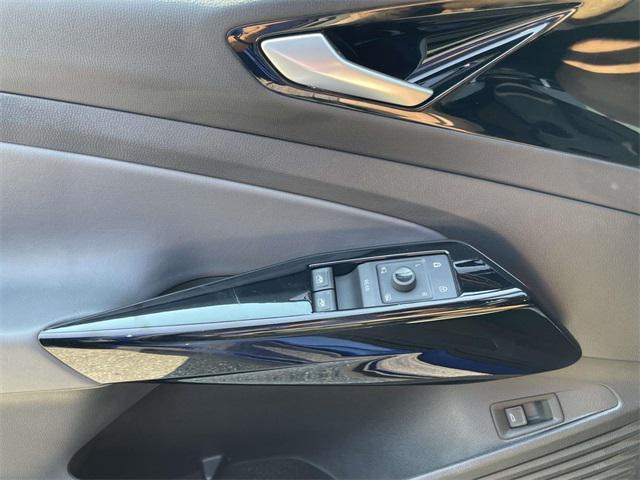 Photo of 2021 Blue Metallic Volkswagen ID.4