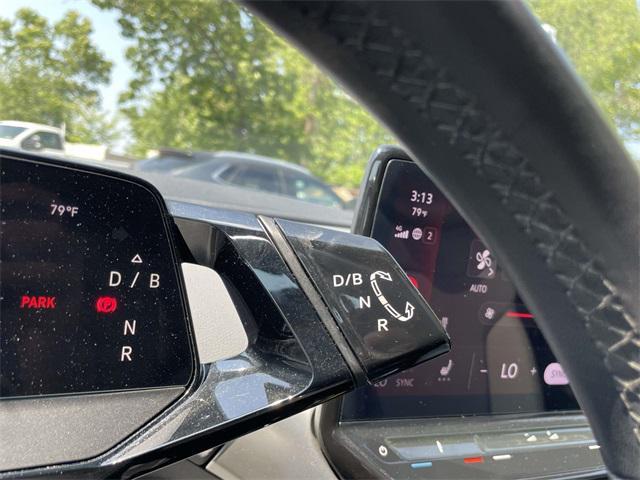 Photo of 2021 Blue Metallic Volkswagen ID.4
