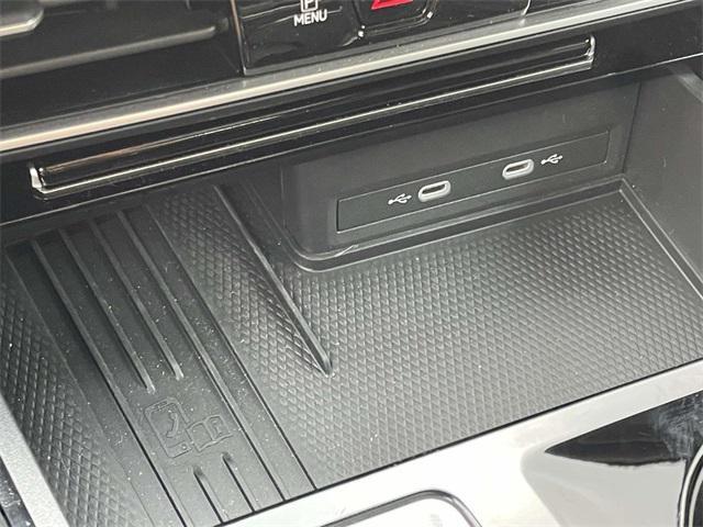 Photo of 2025 Mountain Lake Blue Metallic Volkswagen Atlas
