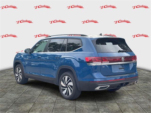 Photo of 2025 Mountain Lake Blue Metallic Volkswagen Atlas