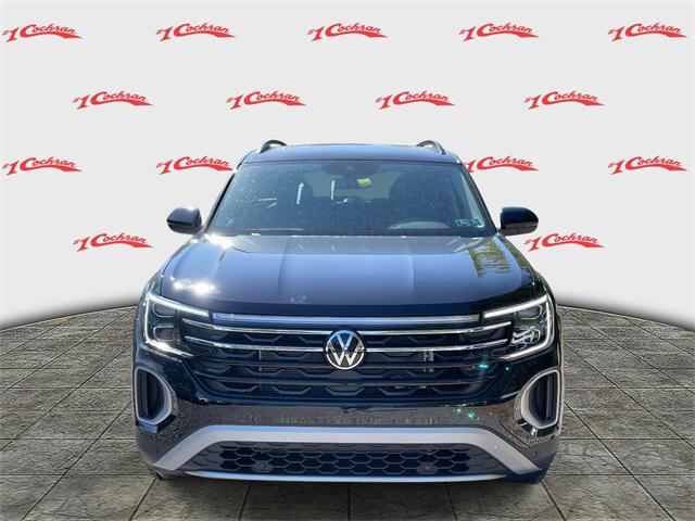 Photo of 2026 Black Volkswagen Atlas