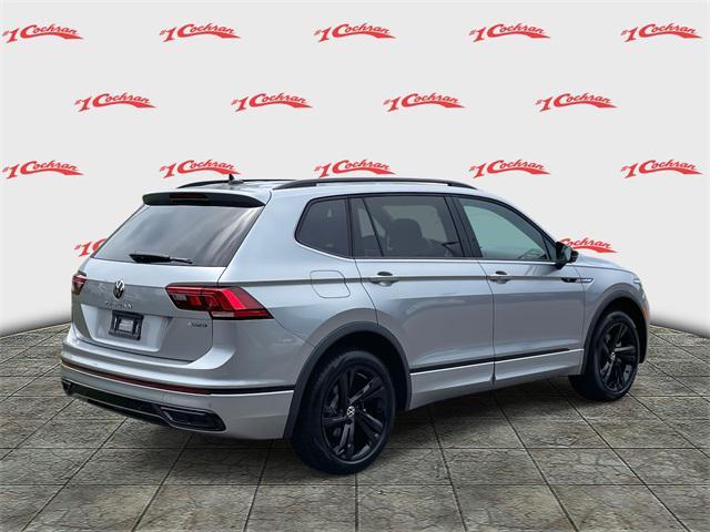 Photo of 2024 Pyrite Silver Metallic Volkswagen Tiguan