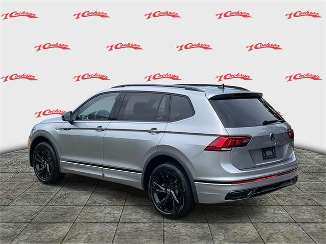 Photo of 2024 Pyrite Silver Metallic Volkswagen Tiguan