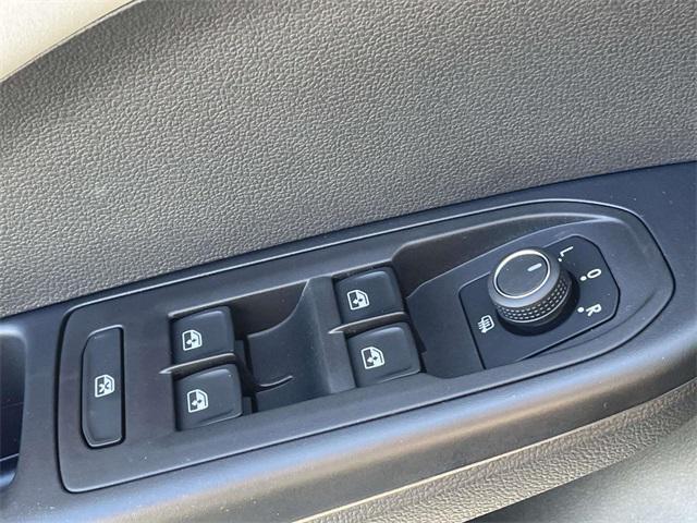 Photo of 2025 Silver Volkswagen Taos