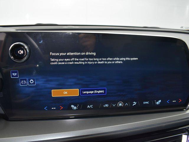 Photo of 2025 Radiant Red Tintcoat Chevrolet Traverse