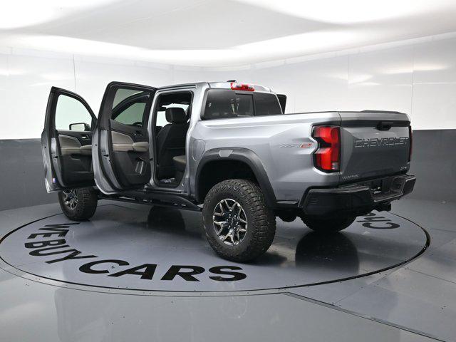 Photo of 2026 Sterling Gray Metallic Chevrolet Colorado