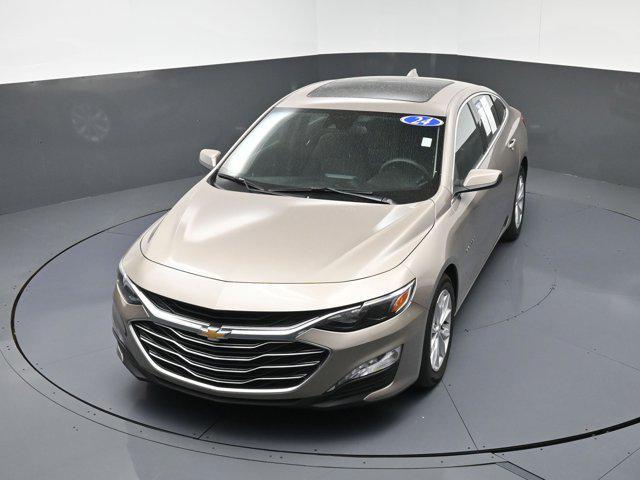 Photo of 2024 Mineral Gray Metallic Chevrolet Malibu