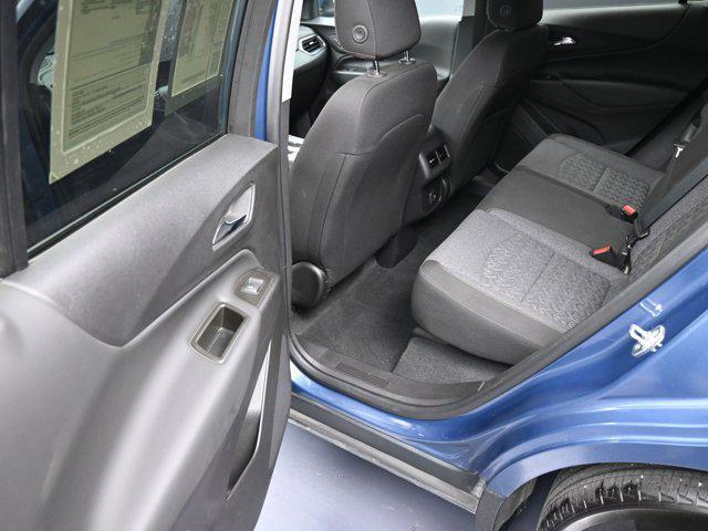 Photo of 2024 Lakeshore Blue Metallic Chevrolet Equinox