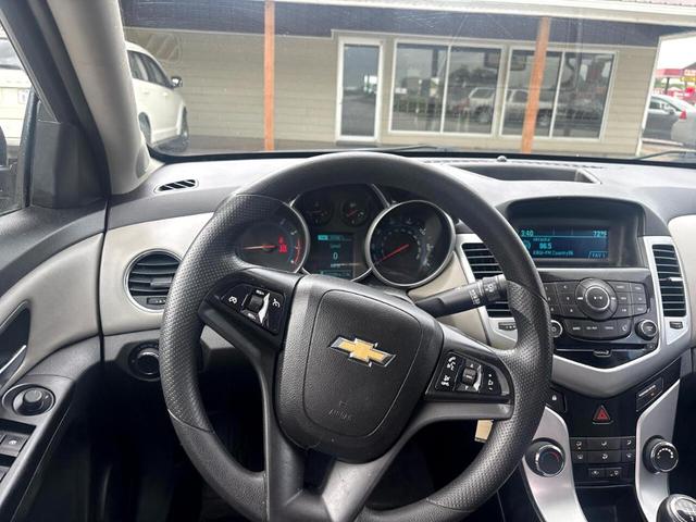 Photo of 2013 Charcoal Chevrolet Cruze