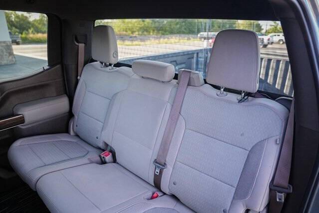 Photo of 2019 Silver Metallic GMC Sierra 1500