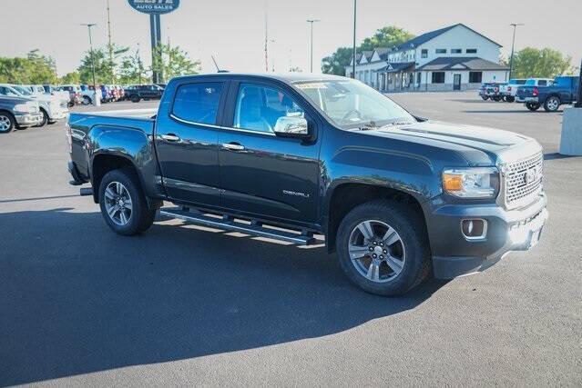 Photo of 2017 Charcoal GMC Canyon