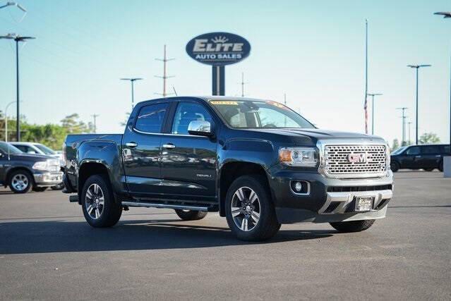 Photo of 2017 Charcoal GMC Canyon