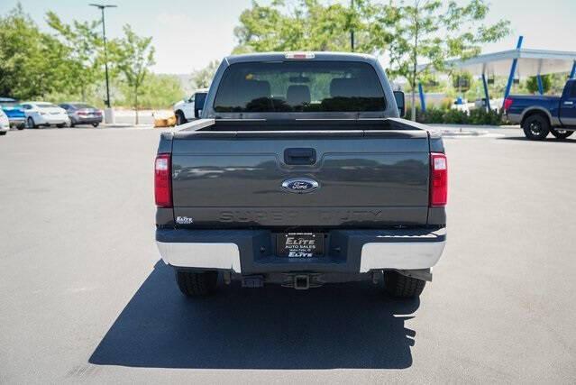 Photo of 2016 Gray Ford F-250