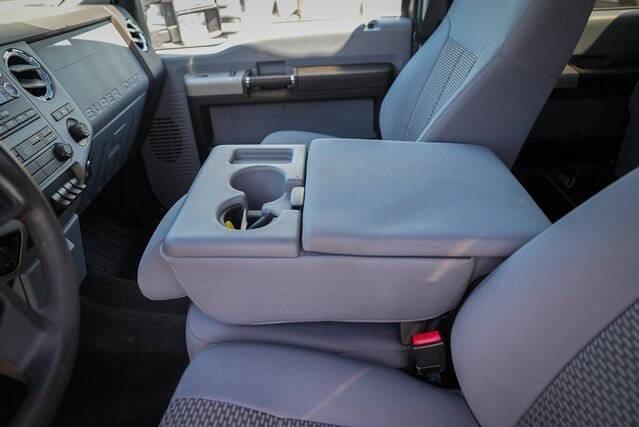 Photo of 2016 Gray Ford F-250