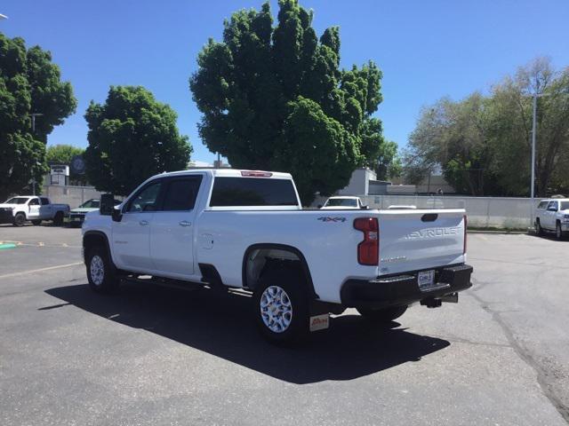 Photo of 2023 Summit White Chevrolet Silverado 3500