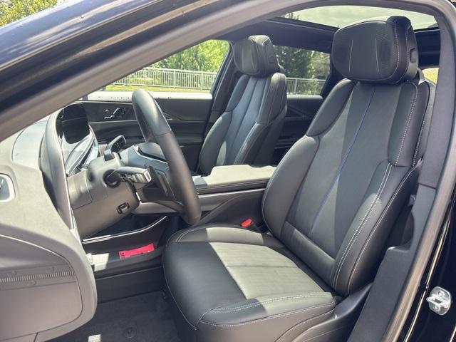 Photo of 2025 Stellar Black Metallic Cadillac LYRIQ