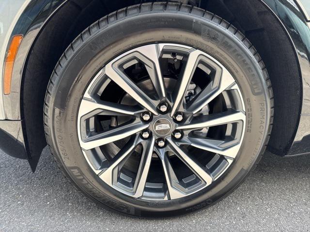 Photo of 2025 Argent Silver Metallic Cadillac LYRIQ