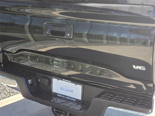 Photo of 2021 Midnight Black Metallic Toyota Tacoma