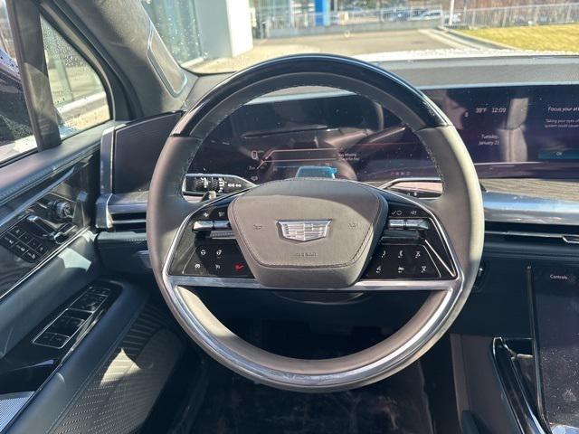 Photo of 2025 Gaz Cadillac Escalade IQ