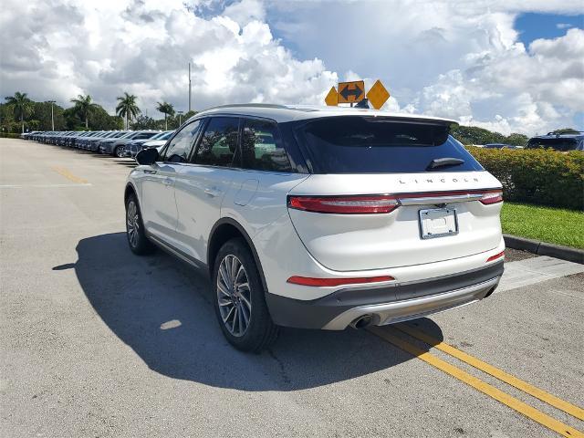 Photo of 2023 PRISTINE WHITE MET 3C Lincoln Corsair