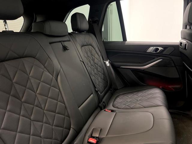 Photo of 2024 White BMW X5