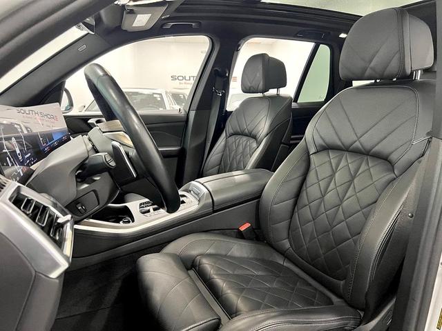 Photo of 2024 White BMW X5