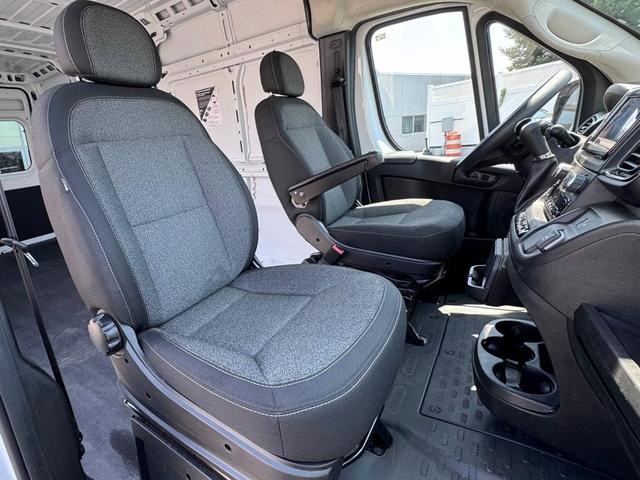Photo of 2023 Bright White Clearcoat RAM ProMaster 2500