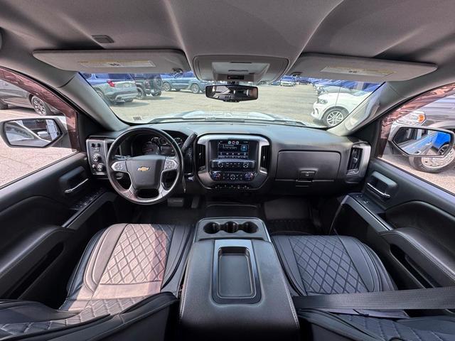 Photo of 2016 Silver Ice Metallic Chevrolet Silverado 1500
